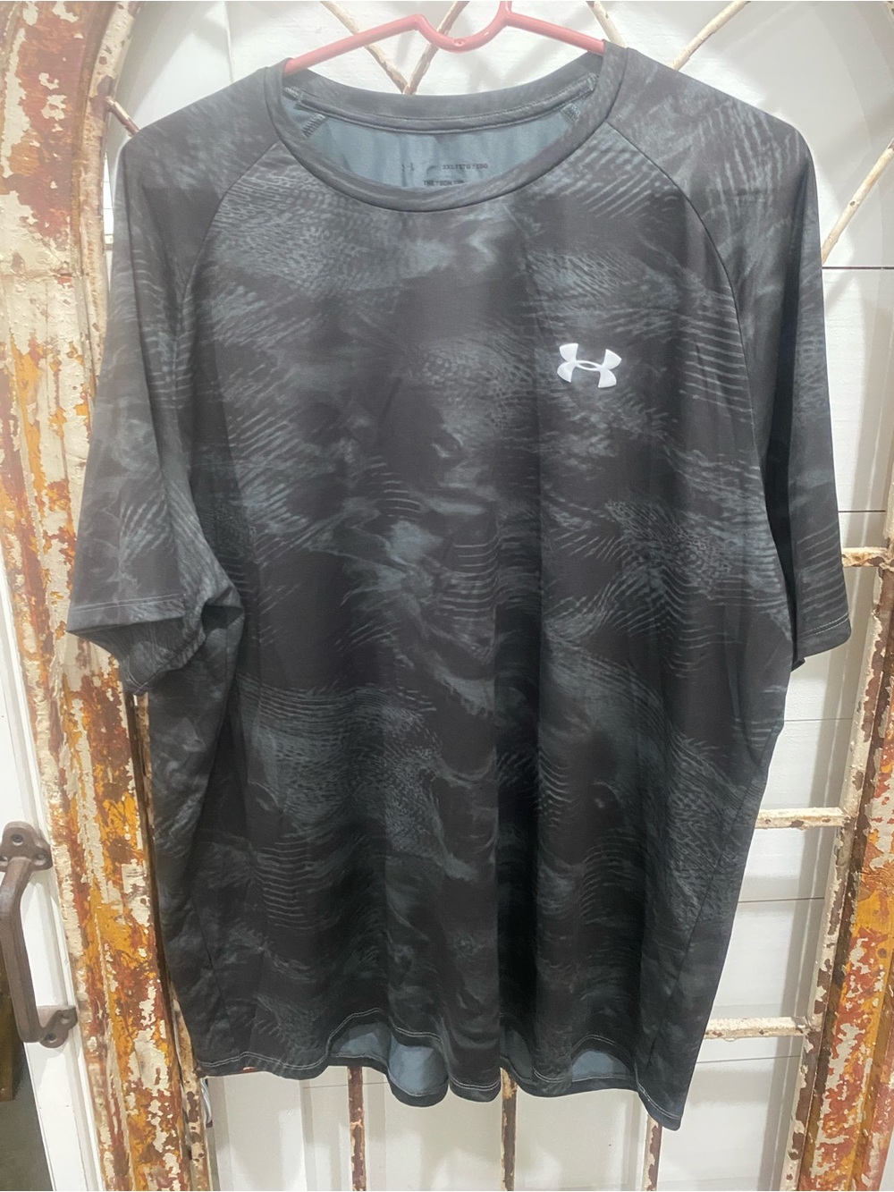 Under Armour Black Heathered Performance Short Sleeve Tee